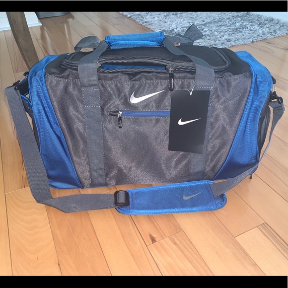 nike golf duffel bag